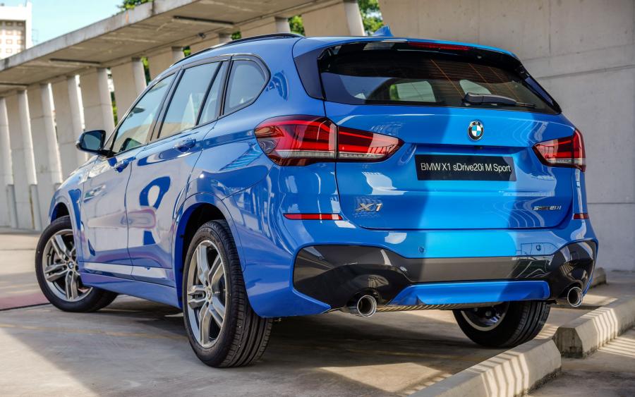  BMW X1 sDrive20i M Sport 2019 года  (MY) (фото 5 из 23)